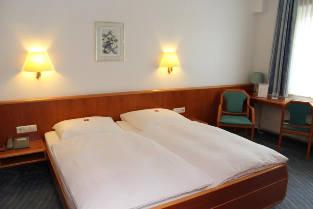 Hotel Sonne Leinfelden-Echterdingen Luaran gambar